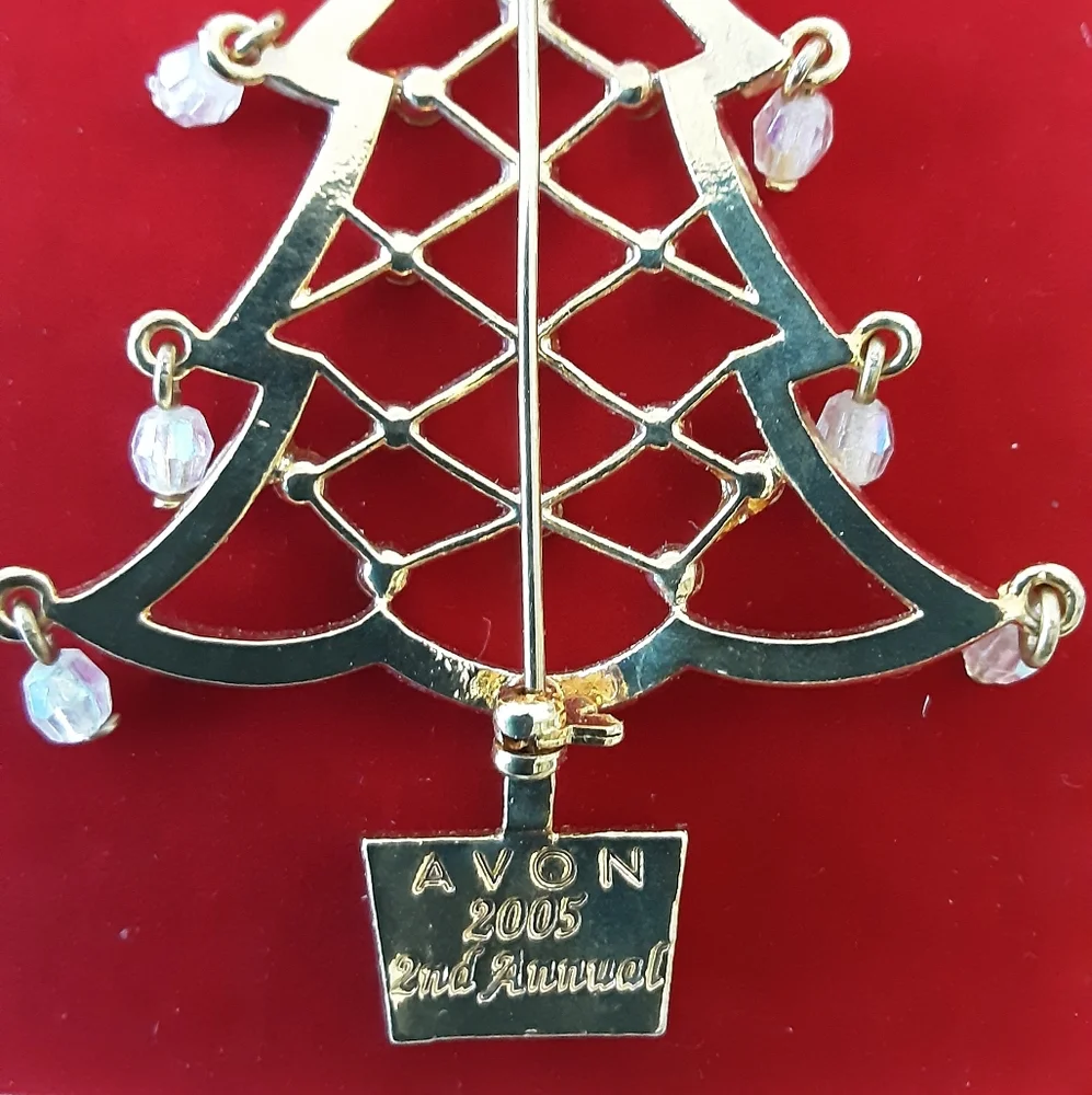 AVON 2005 2nd Annual Rhinestone Christmas Tree Holiday Brooch Vtg/NIB